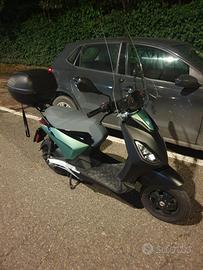 Piaggio one Active (Elettrico)"125cc"