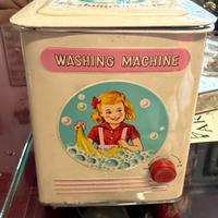 Mini lavatrice in latta d’epoca giocattolo