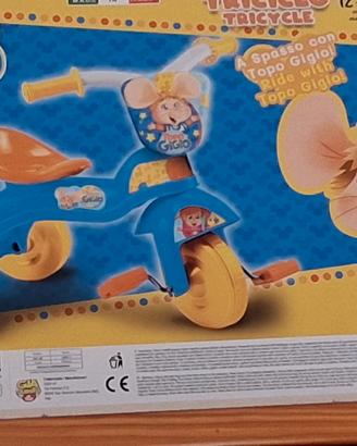 Triciclo topo gigio