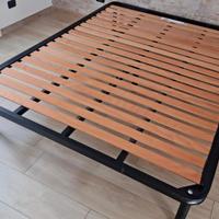 Materasso memory foam + rete a doghe