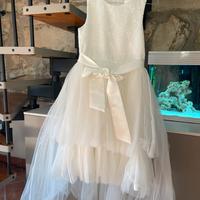 Abito da cerimonia da bambina. No spedizione