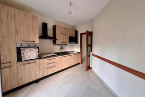 3 LOCALI A MARANO DI NAPOLI