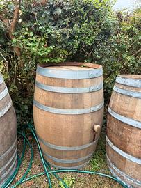 Botti in legno per tavolo arredamenti