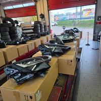 FANALE ANTERIORE ORIGINALE VW GOLF UP! POLO PASSAT