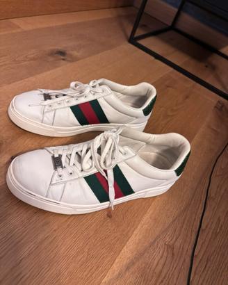 Sneaker Gucci Ace uomo con dettaglio Web