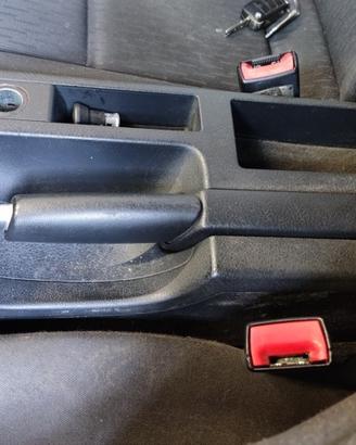 Leva freno a mano AUDI A4 1968cc diesel del 2005