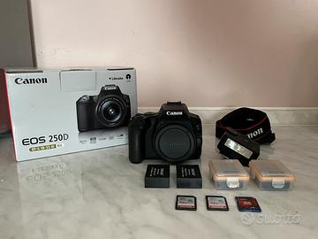 Canon EOS 250D Solo Corpo + Accessori