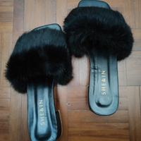 ciabatte nere con pelo 