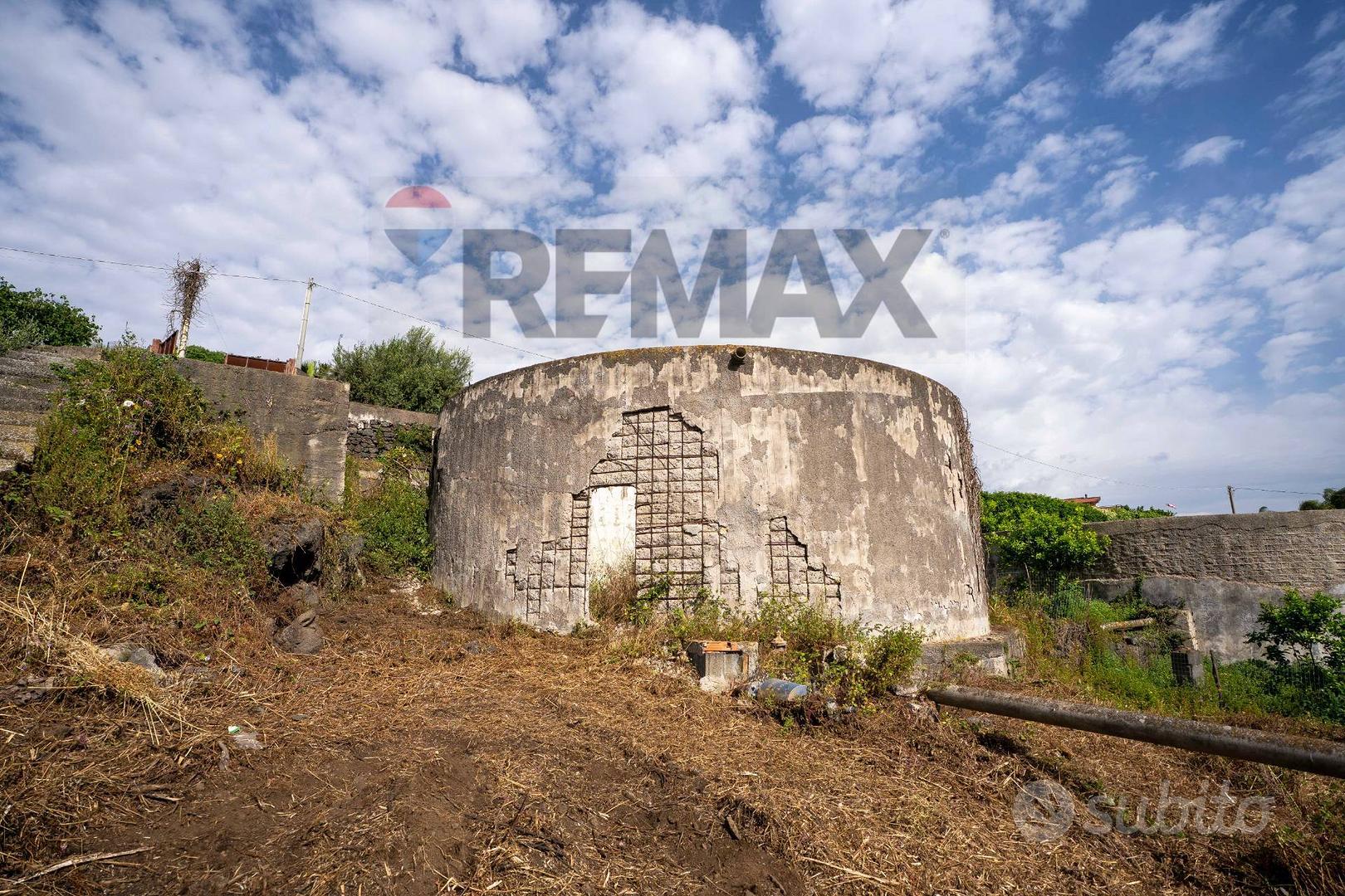 Terreno - Aci Catena - Altro