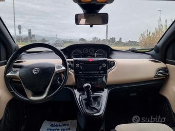 Lancia Ypsilon 1.2 Full Optional 2015