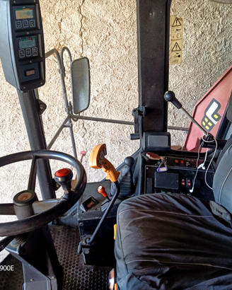 Mietitrebbia 1740 laverda