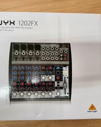 mixer xenix 1202FX