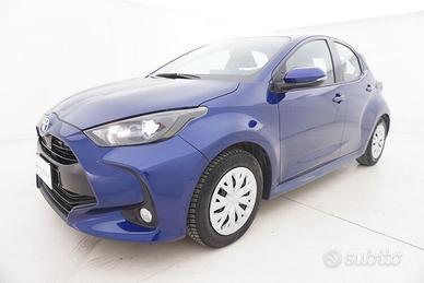 Toyota Yaris Hybrid Business BR695229 1.5 Full Hyb