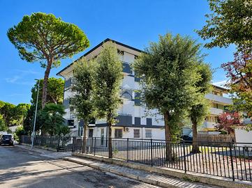2 LOCALI A CERVIA