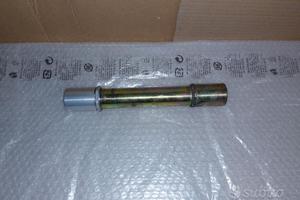 perno asse ruota anteriore brutale 910 f4 750