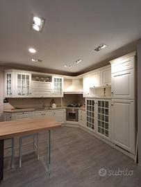 Cucina Scavolini mod. Baltimora Rovere Bianco