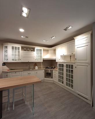 Cucina Scavolini mod. Baltimora Rovere Bianco