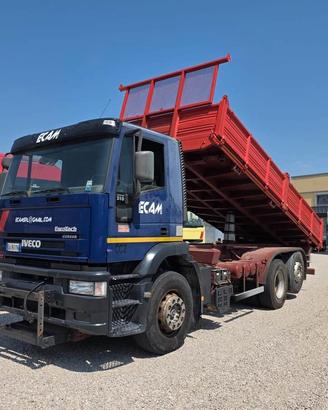 IVECO CURSOR 310 3 ASSI RIBALTABILE TRILATERALE