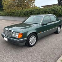 Mercedes-Benz W124 200E 16V - Oldtimer