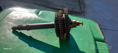 cambio vespa tre marce vnb3  come nuovo