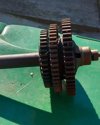cambio vespa tre marce vnb3  come nuovo