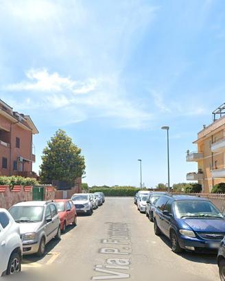Ladispoli accogliente trilocale arredato