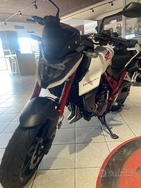 HONDA CB750 Hornet (2023-24)