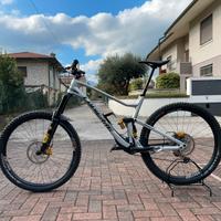 Bici enduro Lapierre spicy 7.9 cf