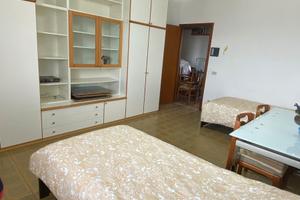 Posto letto in app.to CON DUE BALCONI - PERETOLA