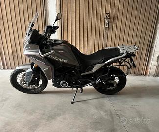 MOTO MORINI X-CAPE