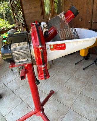 Mulino elettrico professionale con vasca