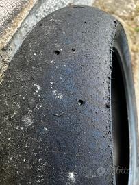 Gomme slick metzeler