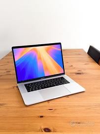 MacBook Pro 15''