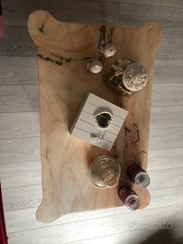 Tavolino da salotto in marmo antico