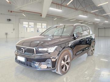 VOLVO XC40 T4 RECHARGE PLUG-IN AUTO CORE SUV