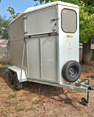 trailer per cavalli