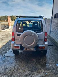 suzuki jimni 