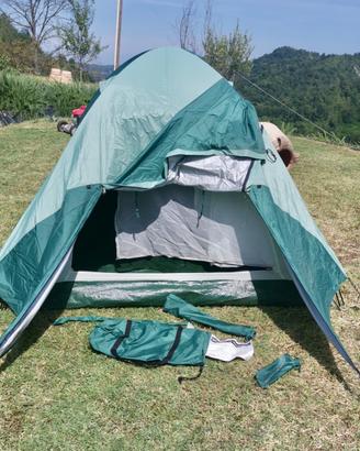 Tenda igloo con 3 sacchi a pelo e sacca custodia