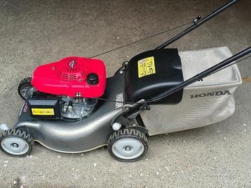 TAGLIA ERBA RASA ERBA HONDA IZY COME NUOVA