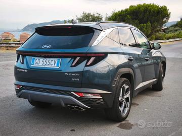 Hyundai Tucson Hybrid full optional
