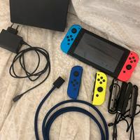 Nintendo Swtich con 4 Joypad