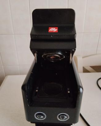 Macchina da caffè  Illy iperespresso