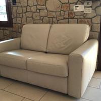 Divano letto in pelle
