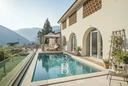 villa-di-256-m²-con-piu-di-5-locali-e-posto-auto-a