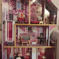 casa per le bambole in legno