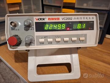 GENERATORE DI FUNZIONI 