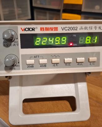 GENERATORE DI FUNZIONI 