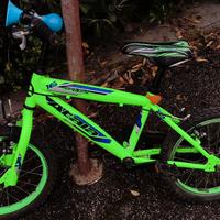  Bici bambino 16” ATALA SPLASH – Verde fluo – Pro