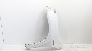 PARAFANGO ANTERIORE SINISTRO TOYOTA Rav4 5° Serie
