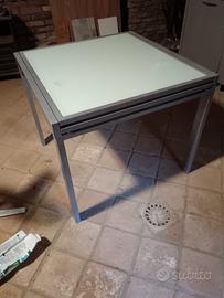 tavolo quadrato allungabile